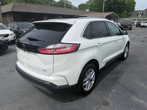Used 2023 Ford Edge SEL w/ Convenience Package AWD/4WD image 4