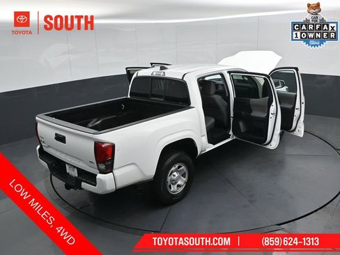 Used 2022 Toyota Tacoma SR AWD/4WD image 49