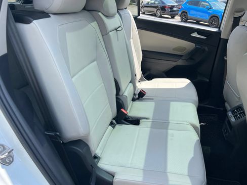 Used 2019 Volkswagen Tiguan SE FWD image 31