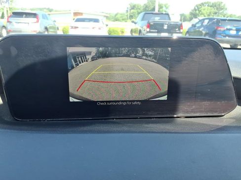 Used 2021 MAZDA MAZDA3 s FWD image 10