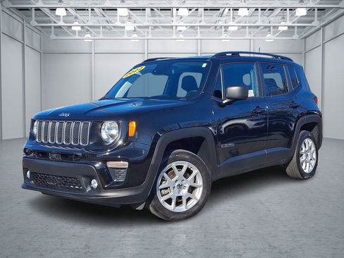 Used 2022 Jeep Renegade Latitude w/ Convenience Group image 1