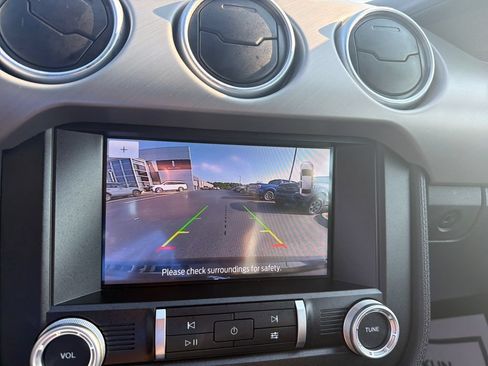 Used 2020 Ford Mustang Premium RWD image 22