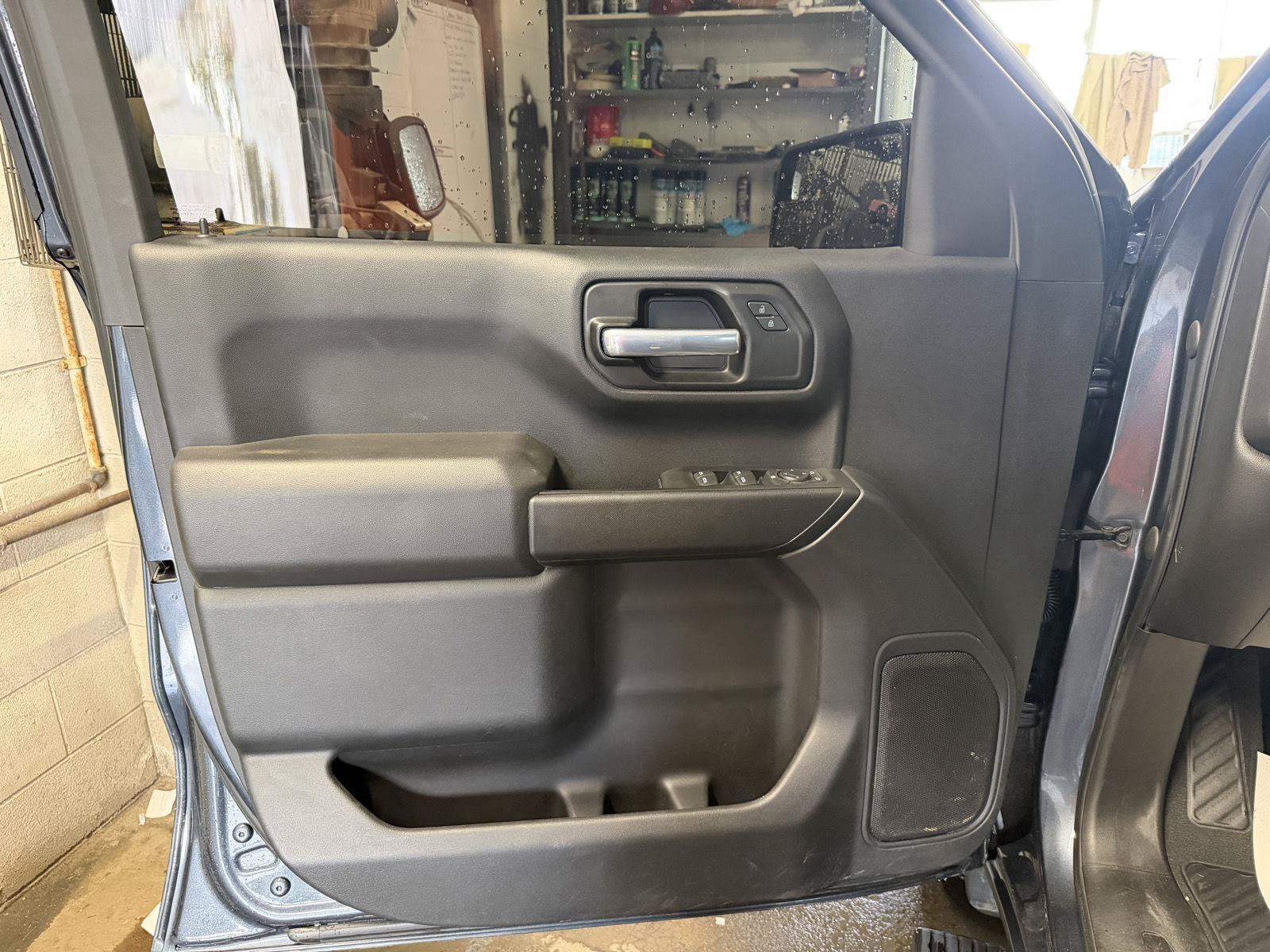 Used 2021 Chevrolet Silverado 1500 Custom AWD/4WD image 11