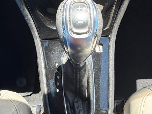 Used 2017 Buick Encore Premium w/ Experience Buick Package FWD image 26