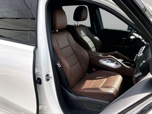 Certified 2024 Mercedes-Benz GLE 350 4MATIC image 9