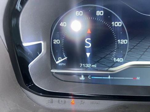 Used 2024 GMC Yukon Denali Ultimate image 23