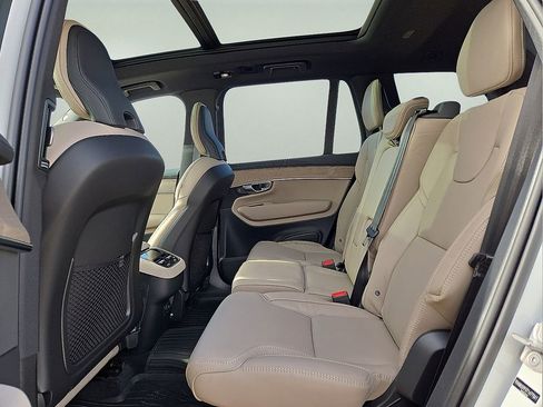 New 2026 Volvo XC90 B6 Ultra w/ Protection Package AWD/4WD image 15