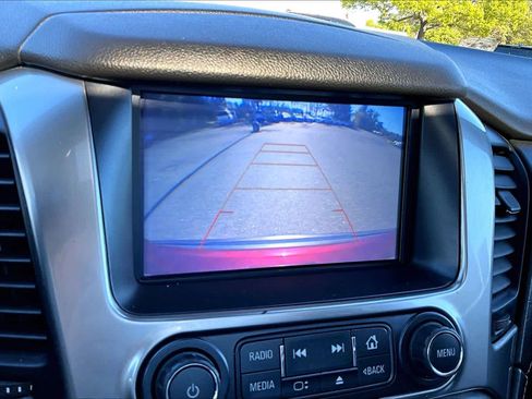 Used 2020 Chevrolet Tahoe LT image 26