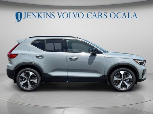 New 2026 Volvo XC40 B5 Plus w/ Protection Package Premier AWD/4WD image 2