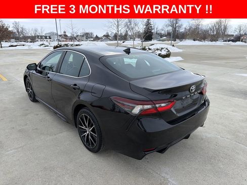 Used 2022 Toyota Camry SE image 27