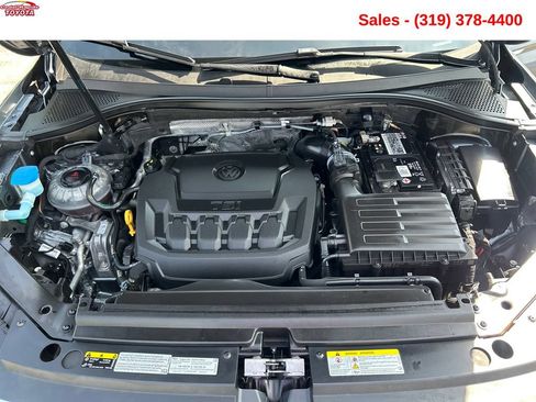 Used 2021 Volkswagen Tiguan SE R-Line AWD/4WD image 19