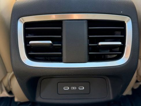 Used 2024 Acura RDX SH-AWD w/ Technology Package image 13