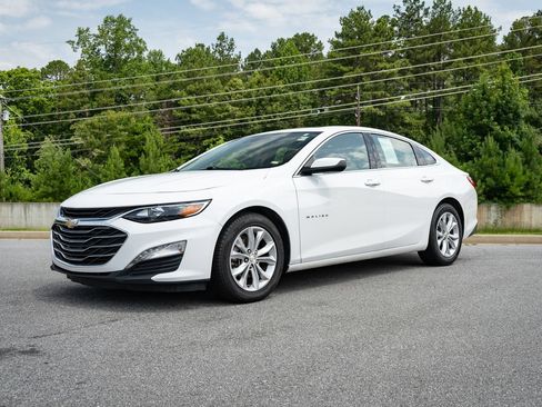 Used 2024 Chevrolet Malibu LT FWD image 3