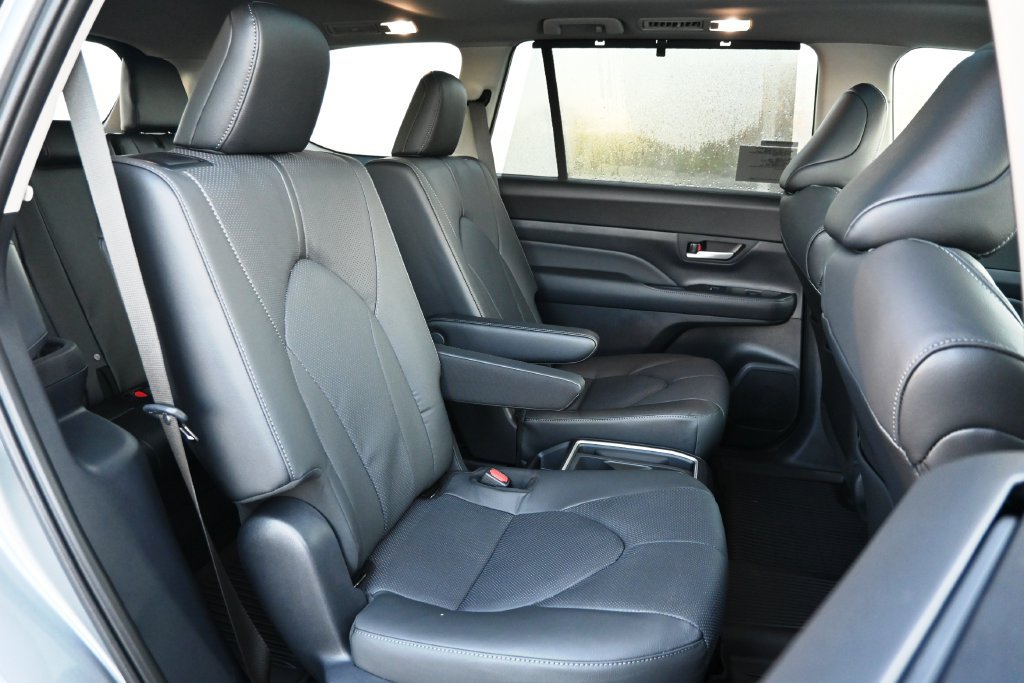 New 2026 Toyota Grand Highlander AWD image 18