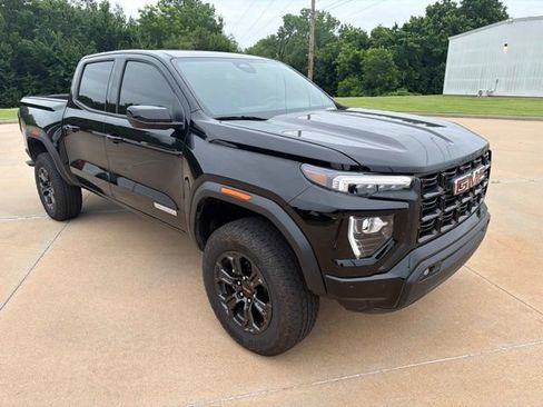 Used 2025 GMC Canyon Elevation w/ Convenience Package RWD image 7