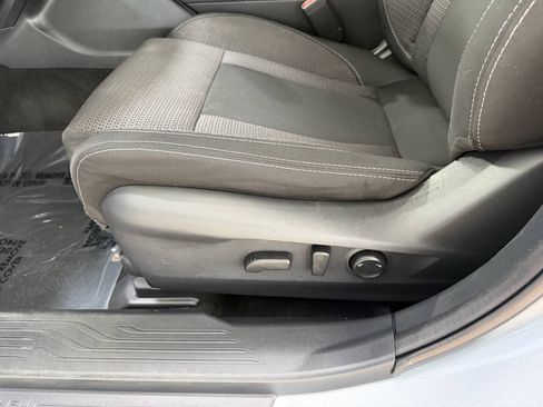 Used 2023 Subaru Outback Premium w/ Tech Package 1 AWD/4WD image 19