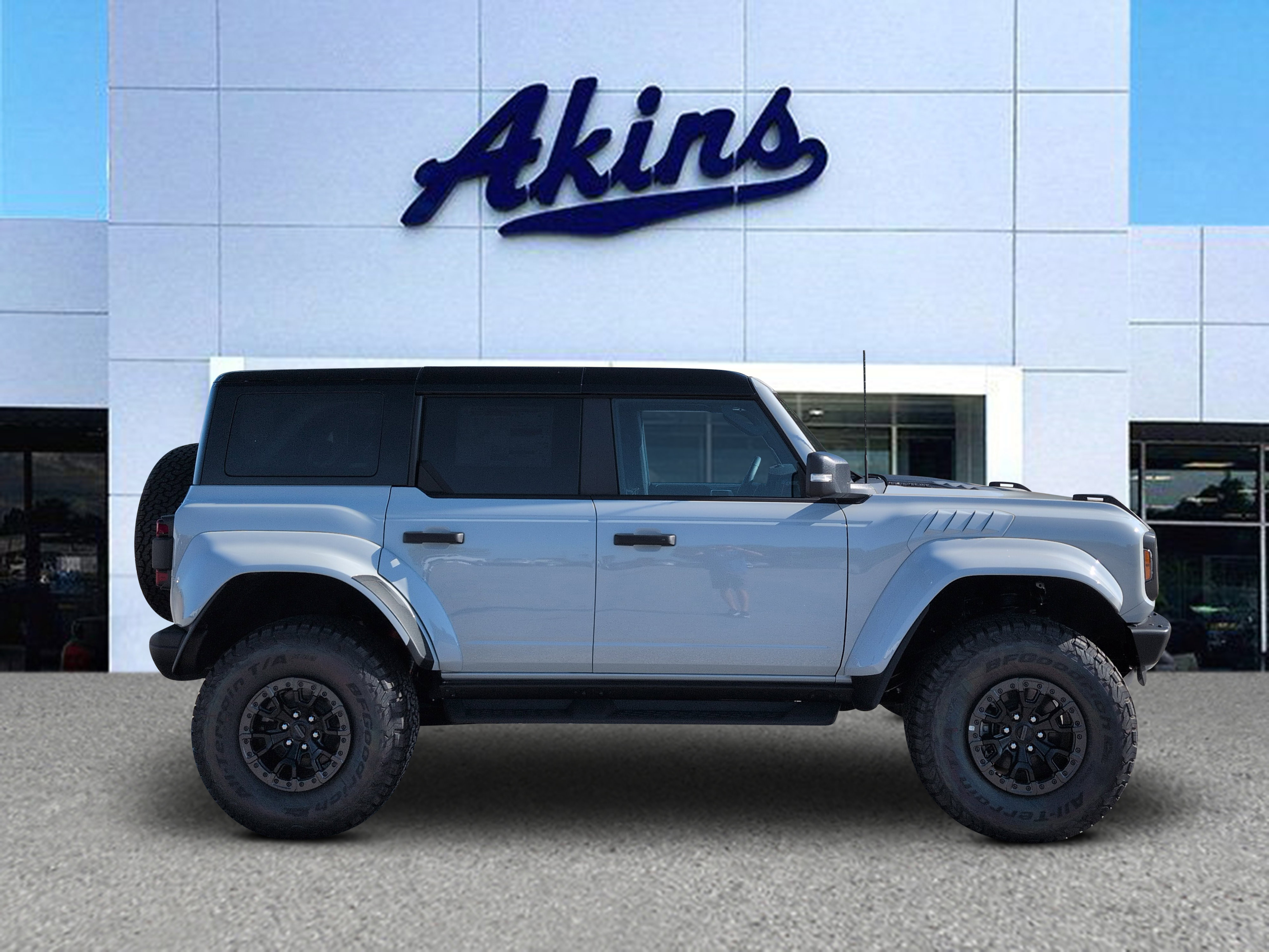New 2026 Ford Bronco Raptor w/ Interior Carbon Fiber Pack AWD/4WD image 1