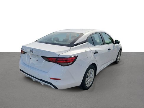 Certified 2024 Nissan Sentra S FWD image 3