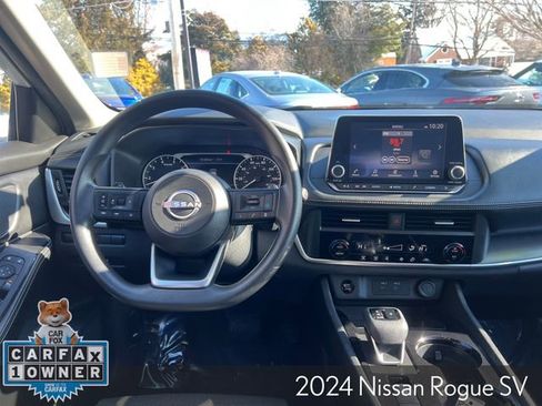Used 2024 Nissan Rogue SV image 19