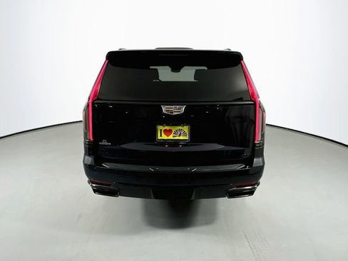 Used 2022 Cadillac Escalade Sport w/ Touring Package RWD image 8