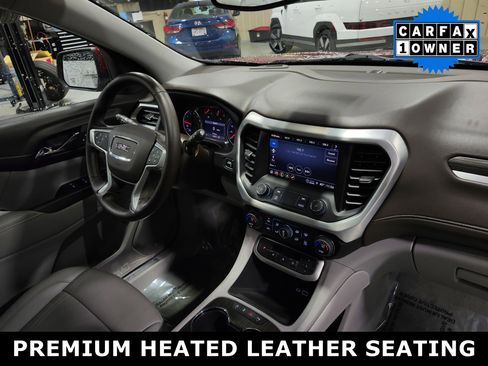 Used 2023 GMC Acadia SLT image 4