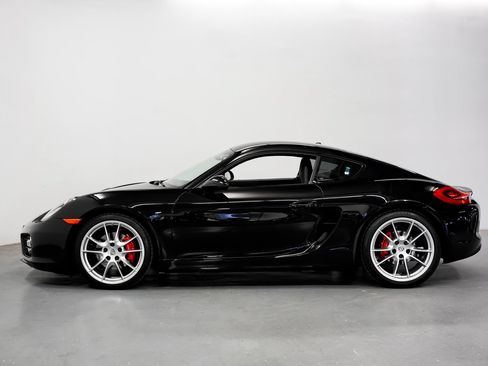Used 2015 Porsche Cayman S RWD image 7