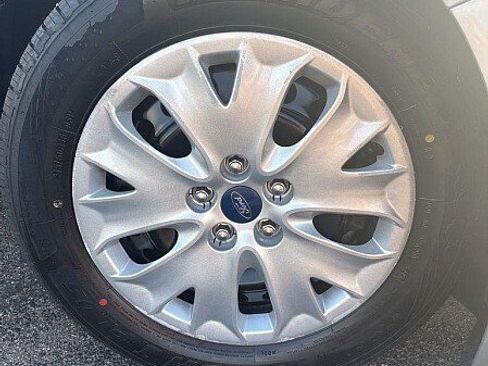 Used 2020 Ford Fusion S FWD image 6