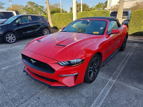 Used 2023 Ford Mustang Premium image 2