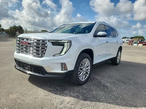 New 2026 GMC Acadia Denali w/ Super Cruise Package FWD image 2
