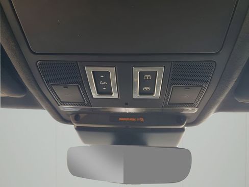 Used 2020 Jaguar F-PACE Checkered Flag image 42