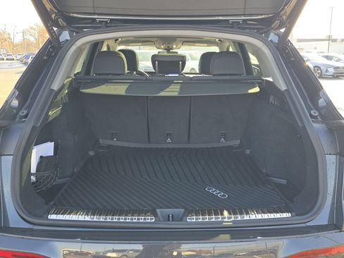 New 2025 Audi Q5 Premium image 17