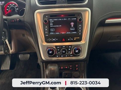 Used 2017 GMC Acadia Limited SLT FWD image 18