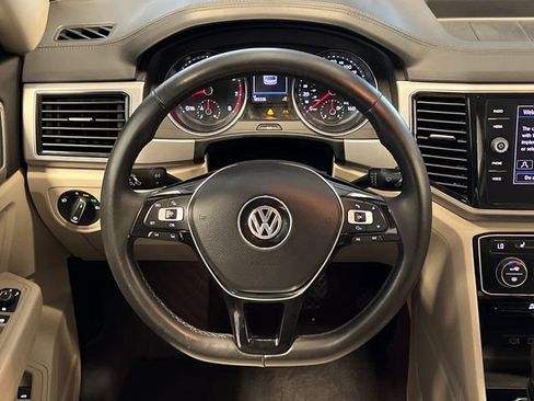 Used 2018 Volkswagen Atlas SEL AWD/4WD image 21