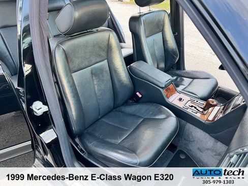 Used 1999 Mercedes-Benz E 320 Wagon image 22