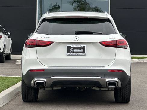 Used 2021 Mercedes-Benz GLA 250 4MATIC image 4