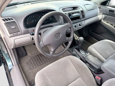Used 2003 Toyota Camry LE image 10