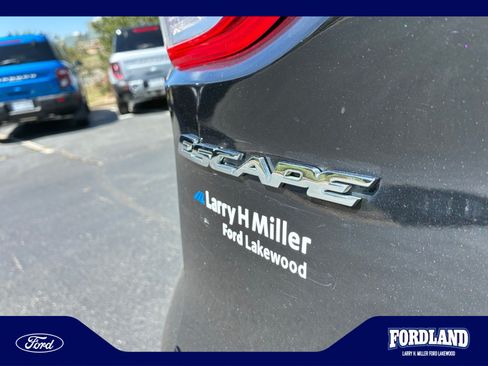 Used 2014 Ford Escape Titanium AWD/4WD image 24