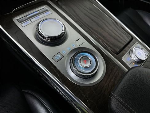 Used 2024 Genesis GV80 2.5T image 16