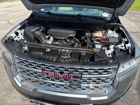 Used 2020 GMC Acadia Denali w/ Denali Ultimate Package AWD/4WD image 26