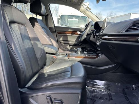 Used 2019 Audi Q5 2.0T Premium Plus image 26