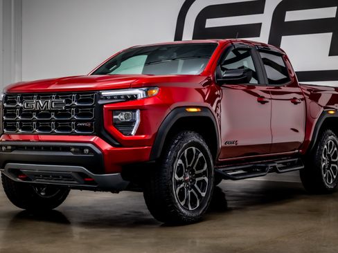 Used 2026 GMC Canyon AT4 w/ Nightfall Essentials Package image 30