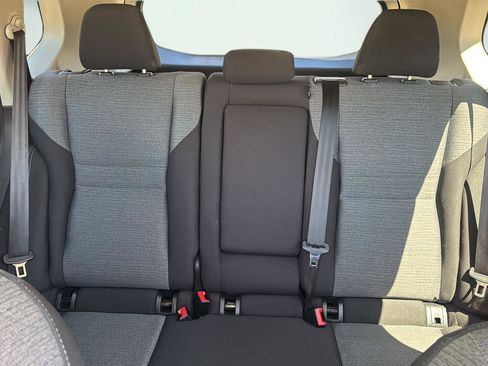Used 2023 Nissan Rogue SV FWD image 19