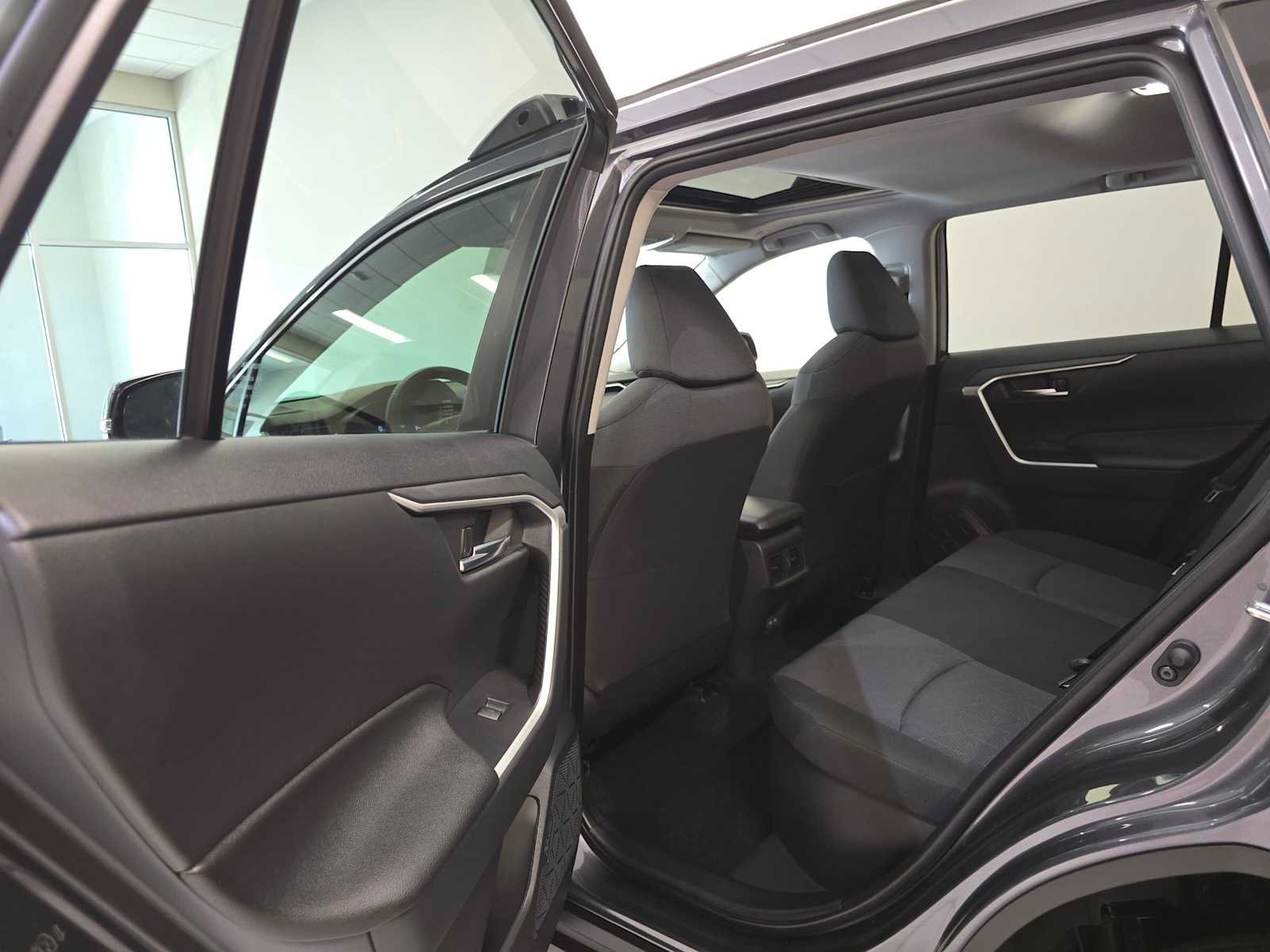 Certified 2025 Toyota RAV4 XLE w/ Convenience Package AWD/4WD image 25