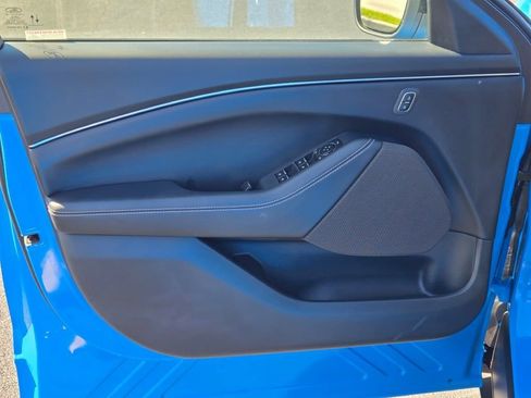 Used 2024 Ford Mustang Mach-E Select image 19