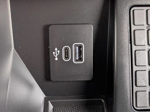 New 2025 Ford F150 Platinum w/ Equipment Group 702A High image 16