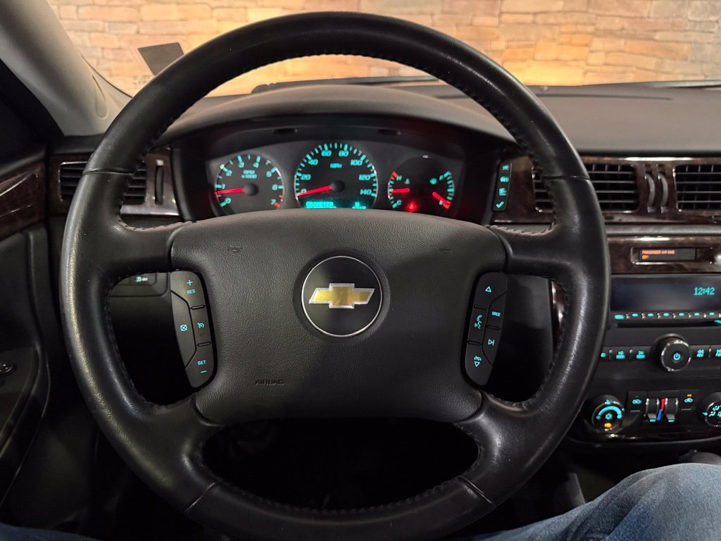 Used 2012 Chevrolet Impala LT FWD image 14