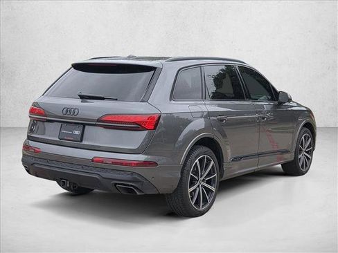 Used 2025 Audi Q7 2.0T Premium Plus w/ Premium Plus Package AWD/4WD image 5