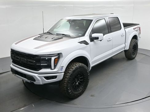Used 2025 Ford F150 Raptor AWD/4WD image 40