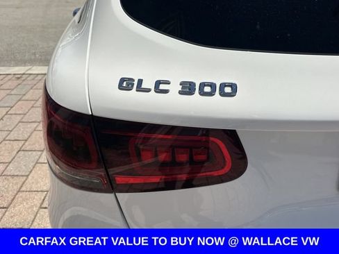 Used 2021 Mercedes-Benz GLC 300 image 9