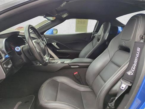 Used 2019 Chevrolet Corvette Stingray Convertible w/ 2LT Preferred Equipment Group RWD image 16